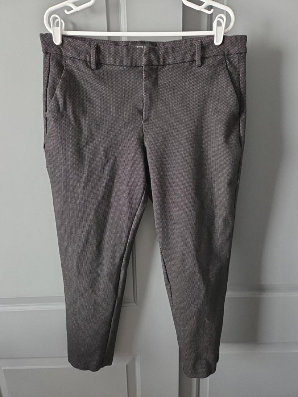 Liverpool Los Angeles 14/32 Black Ankle Pants Cropped Trouser
